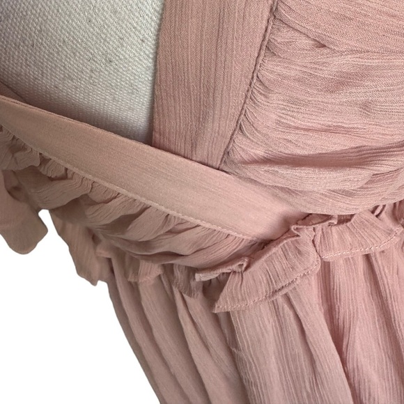 Forever 21 Mauve Ruffle V-neck Midi Dress Size Small - Picture 12 of 17